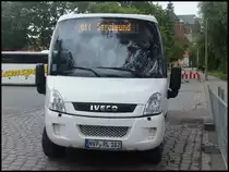 Iveco Kleinbus der Kraftverkehrsgesellschaft mbH Ribnitz-Damgarten in Stralsund am 10.06.2014