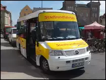 VW Kleinbus von Stadtrundfahrten Stralsund in Stralsund am 10.06.2014