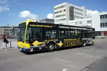 Stadtbus Ulm / Stadtbus Neu-Ulm / DING - Donau-Iller-Nahverkehrsverbund GmbH: Mercedes-Benz Citaro von Schwaben Mobil Nahverkehr Service GmbH - Wagen 305, aufgenommen im Juni 2016 am Hauptbahnhof in Ulm.