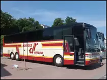 Van Hool T917 von Dalstra Reizen aus den Niederlanden im Stadthafen Sassnitz am 10.06.2014