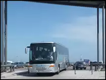 Setra 415 GT-HD von Richter Reisen aus Deutschland im Stadthafen Sassnitz am 10.06.2014