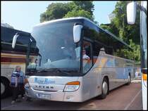 Setra 415 GT-HD von Richter Reisen aus Deutschland im Stadthafen Sassnitz am 10.06.2014