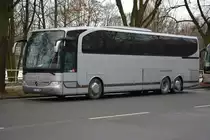 Am 16.01.2016 steht EE-CT 84 in der Passenheimer Straße. Aufgenommen wurde ein Mercedes Benz Travego (Köcher-Reisen).
