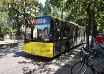 Ein SOLARIS Urbino der SASA unterwegs auf der Bozner Stadtbuslinie 3 (Stazione/Bahnhof - Casanova/Kaiserau), am 8.7.2016 nahe der Haltestelle Stazione/Bahnhof.
