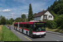 Vom 4. bis am 17. Juli 2016 verkehren zwischen Köniz und Schwarzenburg wegen Bauarbeiten Bahnersatzbusse. Zum Einsatz kommen neben diversen Fahrzeugen von Postauto auch ein ex-Schaffhauser HESS/Volvo, ein HESS/Volvo Demobus und ein ex-Rottaler Setra 3-Achser. <br>
Der HESS Demobus am 6. Juli 2016 etwas ausserhalb von Köniz.
