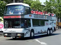 Neoplan Skyliner Cabriolet, Sightseeing Berlin im Juli 2016.