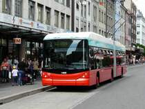 VB Biel - Hess-Swisstrolleybus BGT-N2C Nr.53 unterwegs auf der Linie 1 am 26.07.2008
