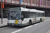 Van Hool A330K 4099 von De Lijn Antwerpen, aufgenommen 16.07.2015 am Bahnhof Antwerpen Centraal