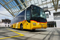 Ein MAN Lion´s Regio von PostAuto am 21.7.2016 in Chur, Postautostation.