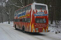 Am 23.01.2016 fährt B-Z 2329H durch den Grunewald. Aufgenommen wurde ein Büssing DE 71.
