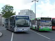 Omnibus Vogel Mercedes Benz Citaro 1 Facelift Ü und  Stadtwerke Aschaffenburg Mercedes Benz O405N Wagen 145 am 01.08.16 am Hauptbahnhof