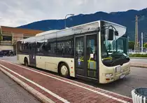 Ein MAN Lion´s City von POSTBUS, steht am 5.8.2016 an der Haltestelle Spittal-Millstättersee Bf/Bbf.