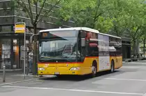 Mercedes Citaro der Post, auf der Linie 104, bedient die Haltestelle Rugenparkstrasse. Die Aufnahme stammt vom 23.07.2016.