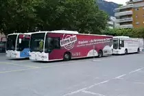 Die Citaros 960 und 961 vorne mit dem Citaro 959 hinten, nach ihrem letzten Einsatz auf dem Ortsbus Brig-Glis, am 5.8.16 auf dem Zirkusplatz Brig.
