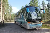 Setra 416 HDH  Starcar  (SO 21950) bei einer Rentierfarm in Rovaniemi, Lappland, Finnland, Schneider Reisen und Transport AG, Langendorf, Aufgenommen am 20. Juli 2016
