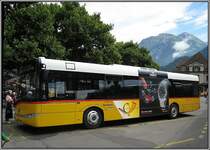 Diesen Postauto-Bus habe ich am 26.07.2008 vor dem Bahnhof Interlaken-West fotografiert.