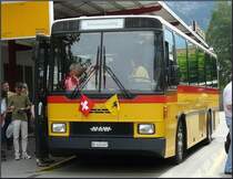 Postauto NAW aufgenommen am Bahnhof in Meiringen am 01.08.08. (Jeanny)