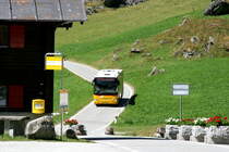 Ein Irisbus Crossway auf der Linie 12.253 Le Châble - Mauvoisin nähert sich der Station Bonatchiesse; 21.08.2016