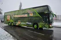 Am 23.01.2016 fährt dieser Setra S 431 DT (M-AY 100) auf der Linie 006 nach Zürich. Aufgenommen am ZOB in Berlin.
