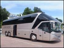 Neoplan Starliner von Univers aus Deutschland im Stadthafen Sassnitz am 27.06.2014