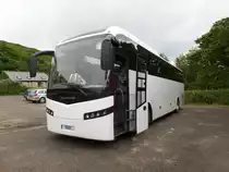 Jonckheer Reisebus am 17.6.2016 auf dem Parkplatz vom Minack Theatre an der Südküste Cornwalls /