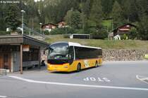 Postauto/Regie Chur Nr. 75 (MAN R12 Lion's Regio) am 13.9.2016 beim Bhf. Tiefencastel