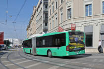 Mercedes Citaro 711, auf der Linie 48, verlässt die Haltestelle am Bahnhof SBB Richtung Schützenhaus. Die Aufnahme stammt vom 22.09.2016.