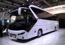 IAA 2016 in Hannover. Zu sehen hier der Neoplan Tourliner. Aufnahme vom 25.09.2016