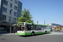 Stadtbus Aschaffenburg / Verkehrsgemeinschaft am Bayerischen Untermain (VAB): Mercedes-Benz O 405 N der Stadtwerke Aschaffenburg Verkehrs-GmbH (STWAB), aufgenommen im September 2016 in der Nähe vom Hauptbahnhof in Aschaffenburg.
