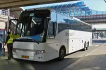 . VDL Berkhof Axial gesehen am Flughafen Schiphol.  Sept. 2016