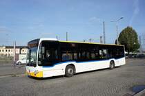 Bus Zwickau: Mercedes-Benz Citaro C2 der RVW (Regionalverkehr Westsachsen GmbH), Wagen 8379, aufgenommen im Oktober 2016 am Hauptbahnhof in Zwickau.