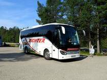 SETRA S511HD bei einer Pause entlang der E75 in Finnland; 160725