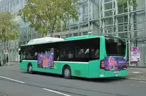 Mercedes Citaro 804, im Einsatz als Mäss Bus, wartet an der Haltestelle beim Messeplatz. Die Aufnahme stammt vom 13.11.2016.