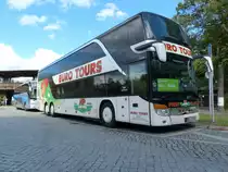 Setra S 431 DT von 'Euro Tours' Hugo Pfeifer , Berlin im August 2016.