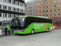 Flixbus Setra 5000er am 26.11.16 in Frankfurt am Main Hbf Südseite