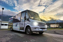 Dieser Mercedes - Kutsenits Sprinter ist das neuste Fahrzeug im Fuhrpark der OGV und seit ungefähr zwei Wochen im Einsatz.
Hier zu sehen am 18.11.2016 bei der Lagerhaus-Tankstelle in Greifenburg.