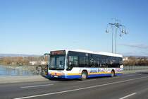 Stadtbus Mainz / Stadtbus Wiesbaden: Mercedes-Benz Citaro LE der ESWE Wiesbaden, aufgenommen im November 2016 auf der Theodor-Heuss-Brücke zwischen der hessischen Landeshauptstadt Wiesbaden und der rheinland-pfälzischen Landeshauptstadt Mainz.