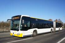 Lokale Nahverkehrsgesellschaft mbH Kreis Gro-Gerau (LNVG) / Stadtbus Mainz: Mercedes-Benz Citaro C2 Gelenkbus der MVG Mainz / Mainzer Verkehrsgesellschaft, aufgenommen im November 2016 am Bahnhof von Mainz-Bischofsheim (Kreis Gro-Gerau).