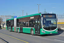 Mercedes Citaro 7027, auf der Linie 36, überquert die Schwarzwaldbrücke Richtung Haltestelle Breite. Die Aufnahme stammt vom 01.12.2016.