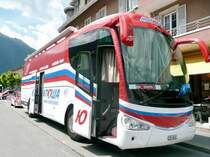 Scania Irizar als Mannschaftscar vom Radteam Katiowa  am 22.7.14 in Martigny.