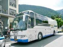 Scania als Mannschaftscar vom Radteam Giant am 22.7.14 in Martigny.