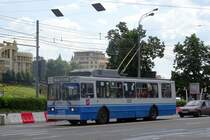 Russland / Bus Moskau / Bus Moscow: Oberleitungsbus ZiU-682GM1 (ZiU-9), aufgenommen im Juli 2015 im Stadtgebiet von Moskau. 