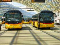 2 MAN lion's Regio die am 22.6.13 auf dem Postdeck Chur auf Fahrgäste warteten.