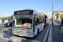 ATAC 664 Tecnobus (Elektrobus) auf der Linie 116, am 23.4.2012
