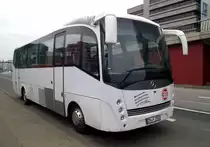 Mercedes Sundancer abgestellt hinterm alten ZOB in Hannover am 12.03.2016