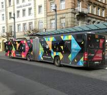MVG Mercedes Benz Citaro 2 G Wagen 927 Stadtwerke Vollwerbung von hinten am 04.03.17 in Mainz Hbf