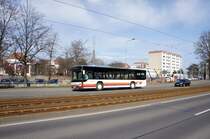 Stadtbus Gotha: Setra S 415 NF vom Omnibusbetrieb Gerd Büchner, aufgenommen im März 2017 im Stadtgebiet von Gotha.