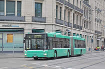 MAN Bus 758 im Einsatz für die wegen einer Baustelle umgeleiteten Linie 2. Hier fährt der Bus zur Haltestelle Markthalle. Die Aufnahme stammt vom 24.03.2017.