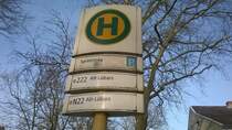Bus-Haltestellenschild  Sprintsteig  für die BVG-Linie 222/N22 nach Alt-Lübars in Berlin Reinickendorf am 25.03.2017