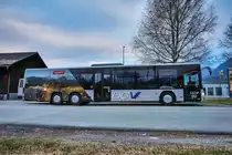 Ein SETRA S 418 LE business der OGV, steht am 26.3.2017 beim, seit Fahrplanwechsel im Dezember 2016, aufgelassenen Bahnhof Kötschach-Mauthen.